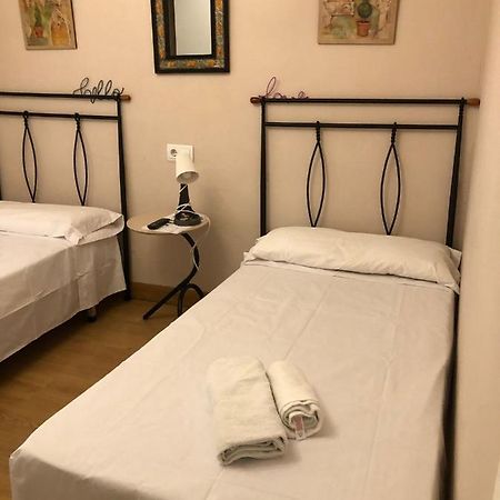 ホテル Habitacion Doble エステーリャ エクステリア 写真