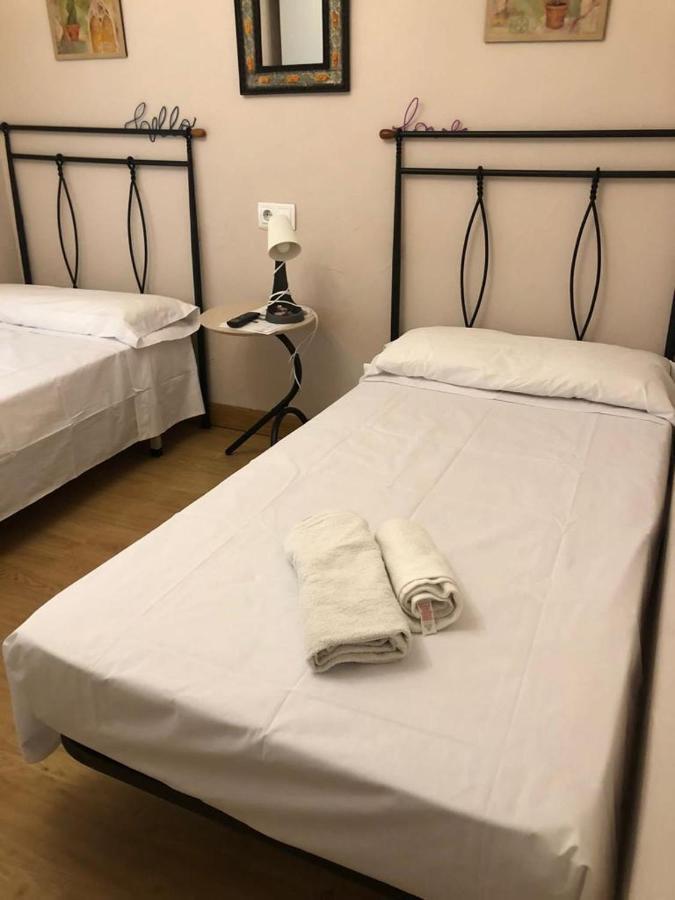 ホテル Habitacion Doble エステーリャ エクステリア 写真